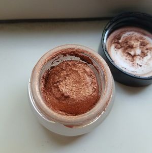 Cream eyeshadow